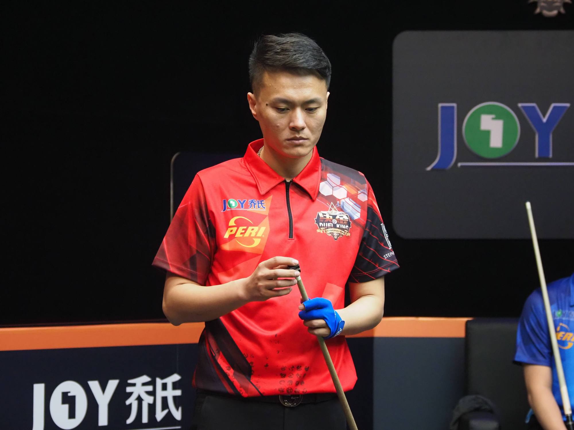 垫上拉伸训 垫上拉伸训