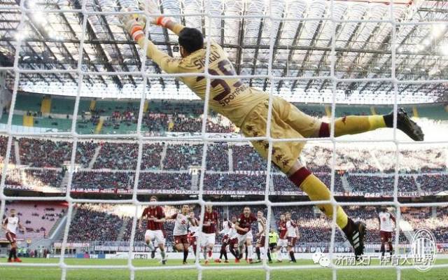 队都有亮眼 队都有亮眼