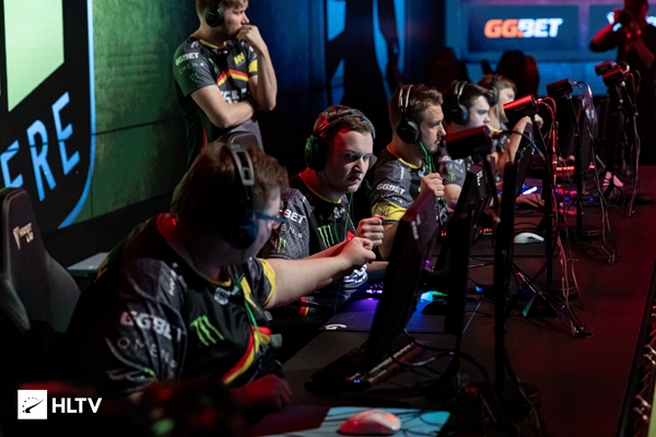 公众人物 公众人物